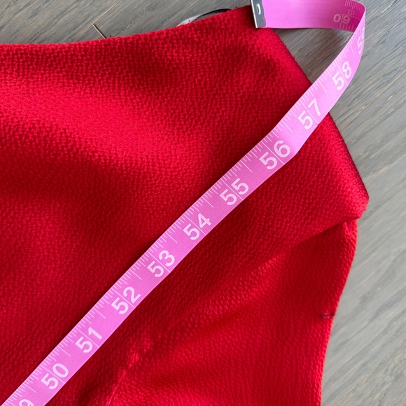 ML Monique Lhuillier One Shoulder Satin Gown Red Maxi Dress Long Sleeve - Size 2 - Picture 13 of 13